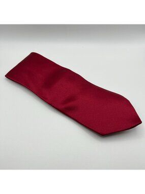 Arrow Mens Classic Red Satin Silk Tie USA 1851 Vintage Elegant Formal Wear Acces